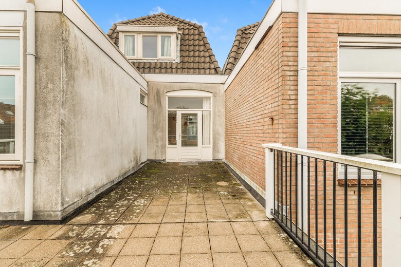 WinkelruimteaanZeestraat 44<br/> inBeverwijk WinkelruimteaanZeestraat 44<br/> inBeverwijk