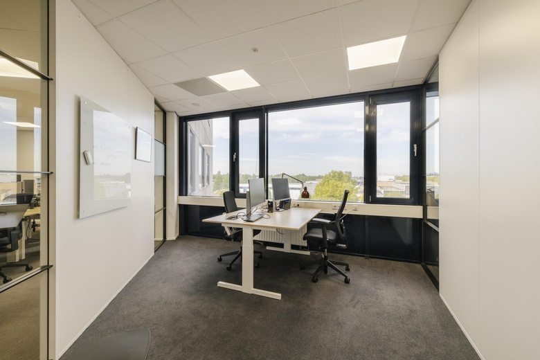 Bekijk foto 22 in  aan de  in 