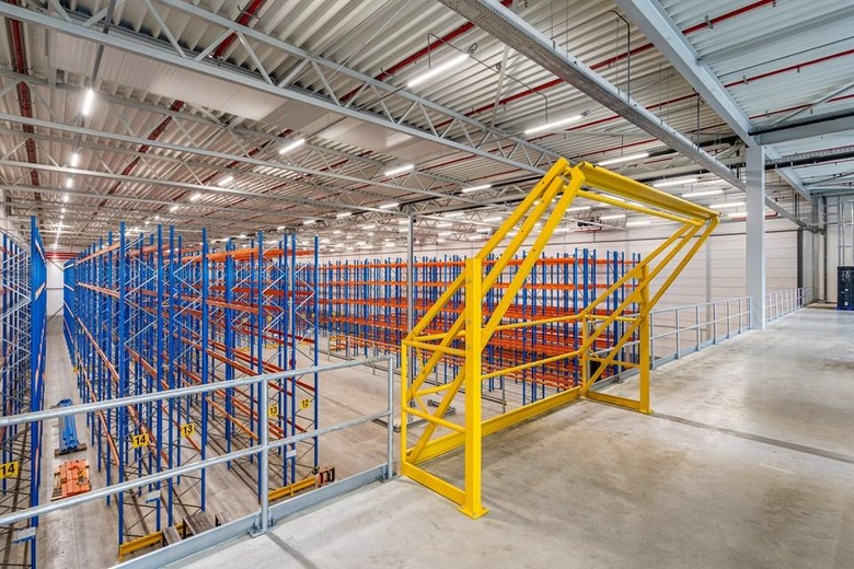 BedrijfsruimteaanVan Riemsdijkweg 57<br/> inRotterdam