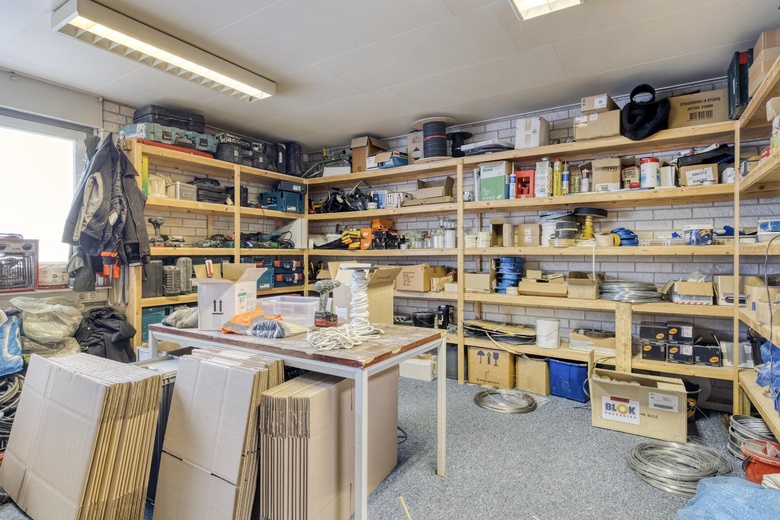 BedrijfsruimteaanCanadabaan 7 l<br/> inNistelrode