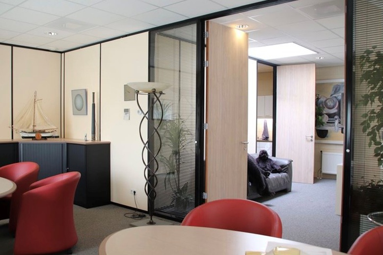 BedrijfsruimteaanHarregatplein 7 c<br/> inZuidland BedrijfsruimteaanHarregatplein 7 c<br/> inZuidland