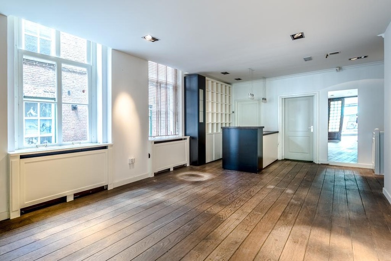 WinkelruimteaanRaadhuisstraat 45<br/> inRoosendaal