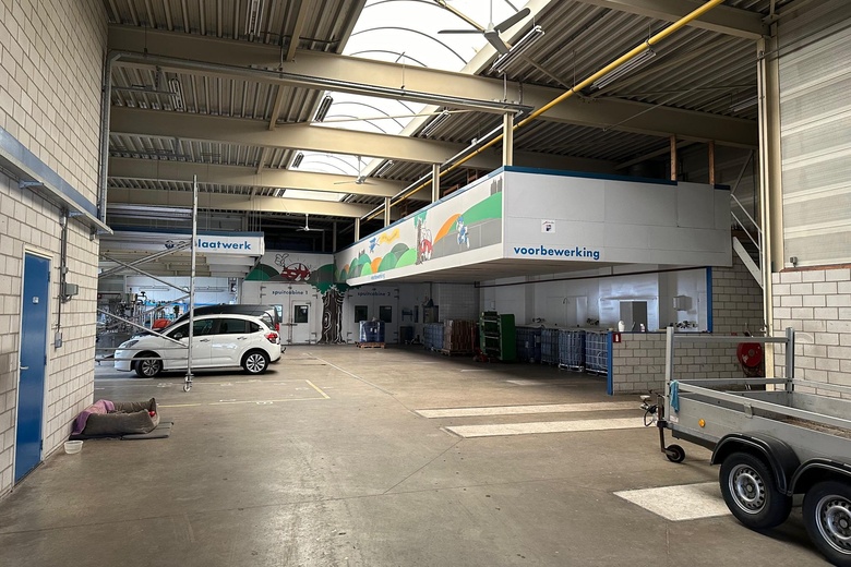 BedrijfsruimteaanHermansstraat 17<br/> inHoeven BedrijfsruimteaanHermansstraat 17<br/> inHoeven