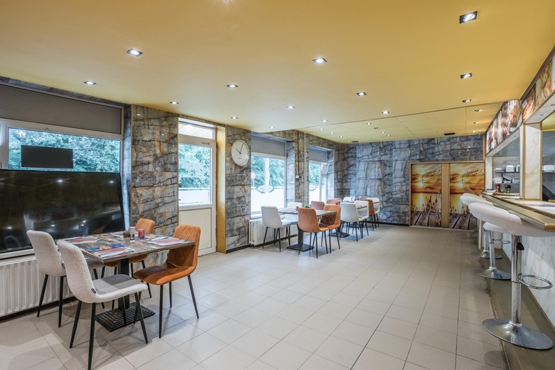 HorecaaanHoofdweg 182<br/> inFinsterwolde