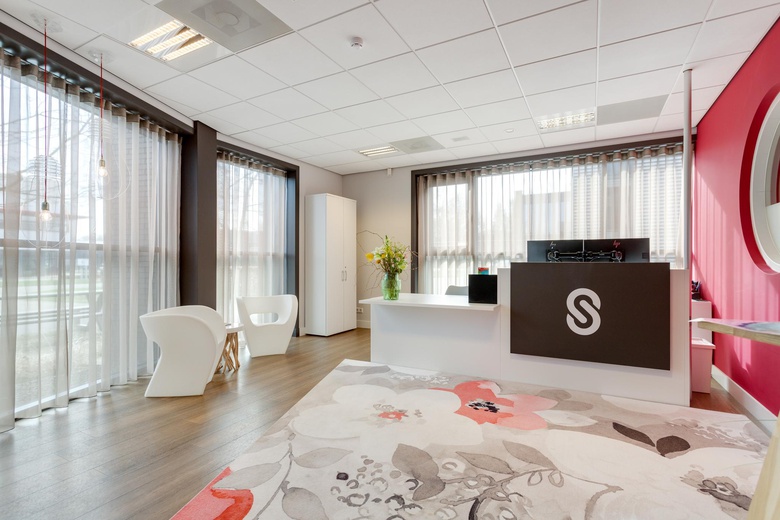 BedrijfsruimteaanLooier 5<br/> inNieuwkuijk BedrijfsruimteaanLooier 5<br/> inNieuwkuijk