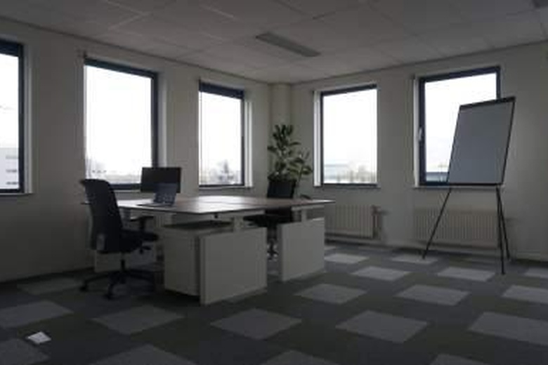 KantoorruimteaanHornweg 60<br/> inAmsterdam KantoorruimteaanHornweg 60<br/> inAmsterdam