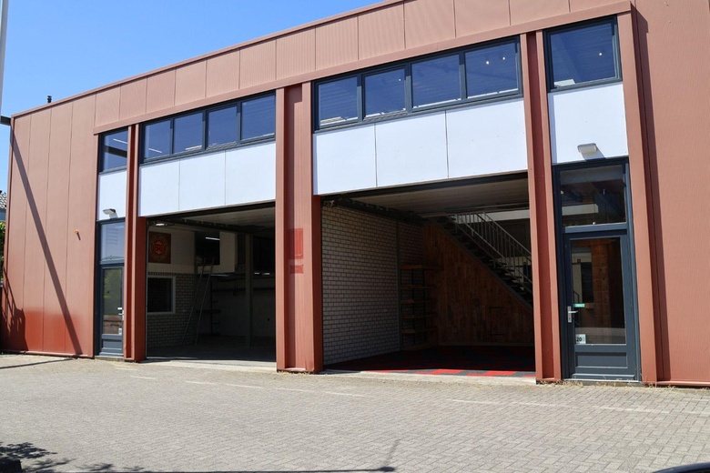 BedrijfsruimteaanBernseweg 20 o<br/> inAmmerzoden