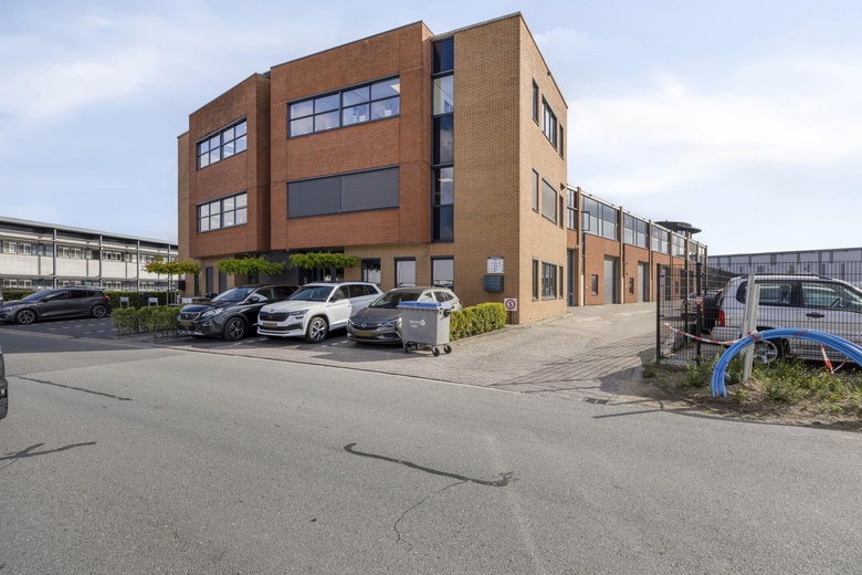 BedrijfsruimteaanHanzeweg 35 P<br/> inBarneveld