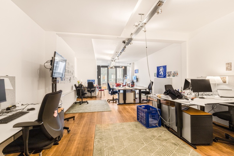 WinkelruimteaanZeestraat 44<br/> inBeverwijk WinkelruimteaanZeestraat 44<br/> inBeverwijk