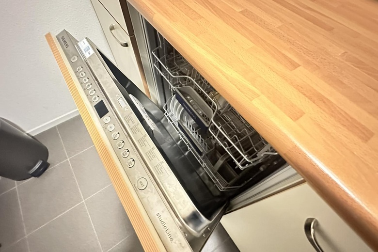 Kantoorruimteaanvan Heemstraweg-west 2<br/> inZaltbommel