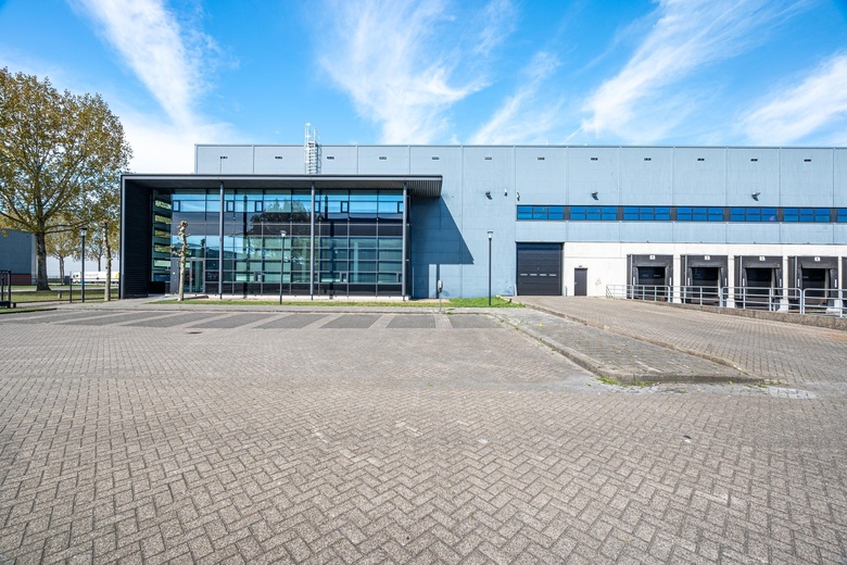 BedrijfsruimteaanShannonweg 82<br/> inBotlek Rotterdam