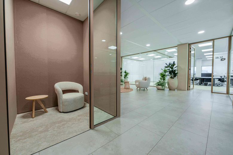 KantoorruimteaanLaarderhoogtweg 13<br/> inAmsterdam