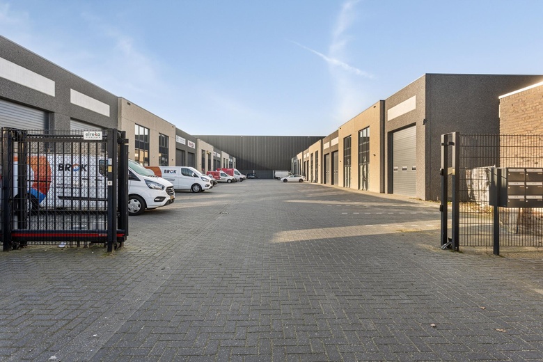 BedrijfsruimteaanRomeinenweg 47 N<br/> inOss BedrijfsruimteaanRomeinenweg 47 N<br/> inOss