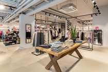Bekijk foto 4 van eenheid 1 aan de Makado-Center 12 in Alblasserdam