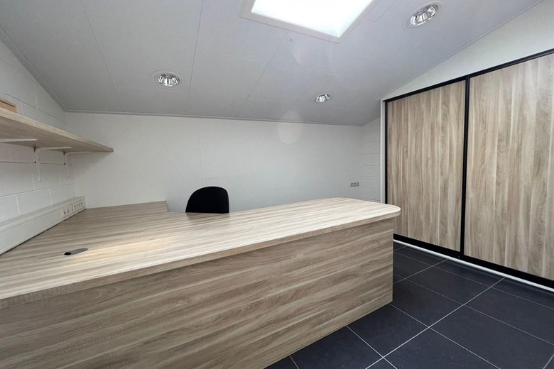 BedrijfsruimteaanBuurtlaan west 15 a<br/> inVeenendaal BedrijfsruimteaanBuurtlaan west 15 a<br/> inVeenendaal