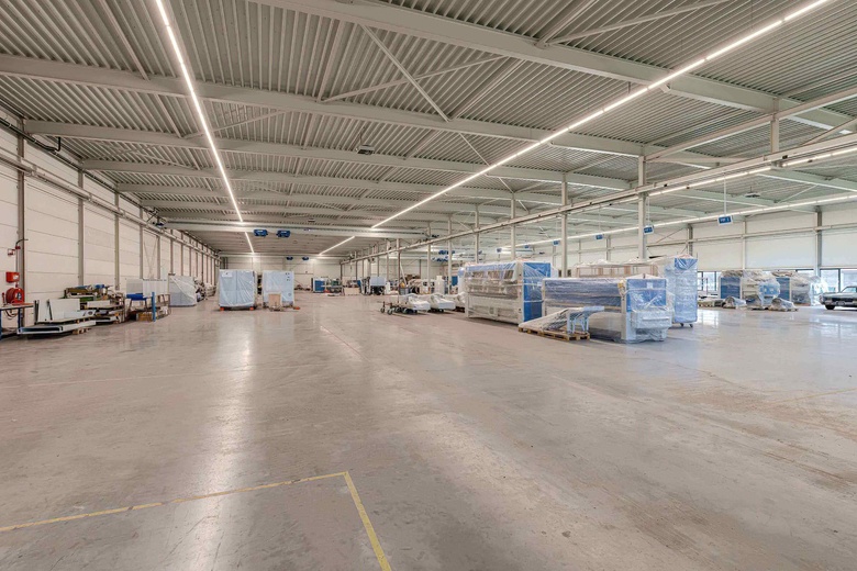 BedrijfsruimteaanLauwersmeer 13<br/> inOss