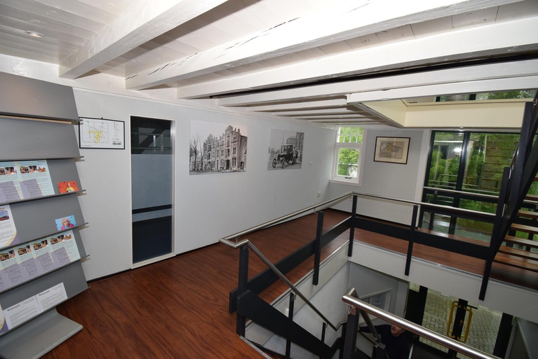 KantoorruimteaanOude Nieuwveenseweg 111 - 113<br/> inNieuwveen KantoorruimteaanOude Nieuwveenseweg 111 - 113<br/> inNieuwveen