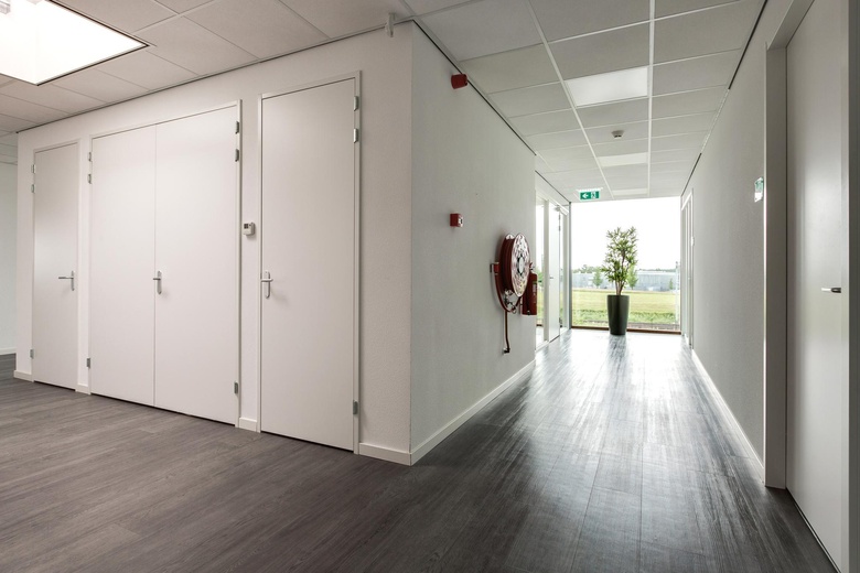BedrijfsruimteaanIndustrieweg 14<br/> inMaassluis BedrijfsruimteaanIndustrieweg 14<br/> inMaassluis