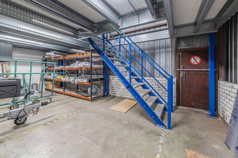 BedrijfsruimteaanZomerdijk 23<br/> inZaandam