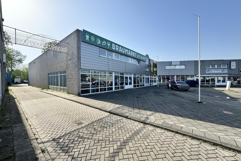WinkelruimteaanMarkerkant 11 11<br/> inAlmere WinkelruimteaanMarkerkant 11 11<br/> inAlmere