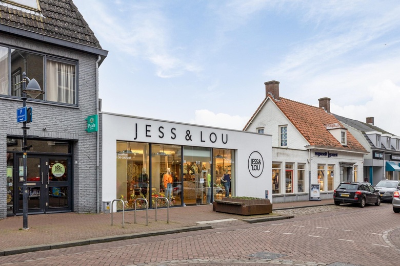 WinkelruimteaanRaadhuisstraat 108<br/> inHoogerheide WinkelruimteaanRaadhuisstraat 108<br/> inHoogerheide