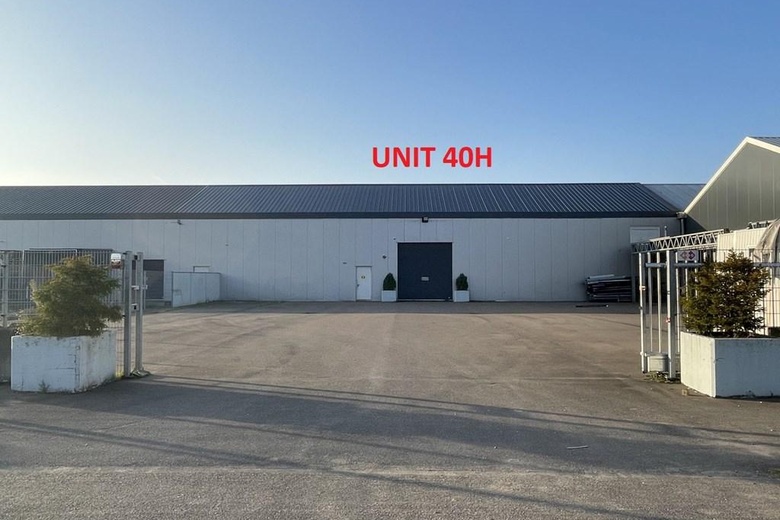 BedrijfsruimteaanPoelweg 40<br/> inDe Kwakel