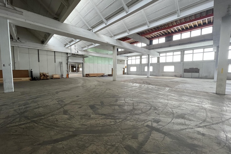 BedrijfsruimteaanSluisjesdijk 153<br/> inRotterdam