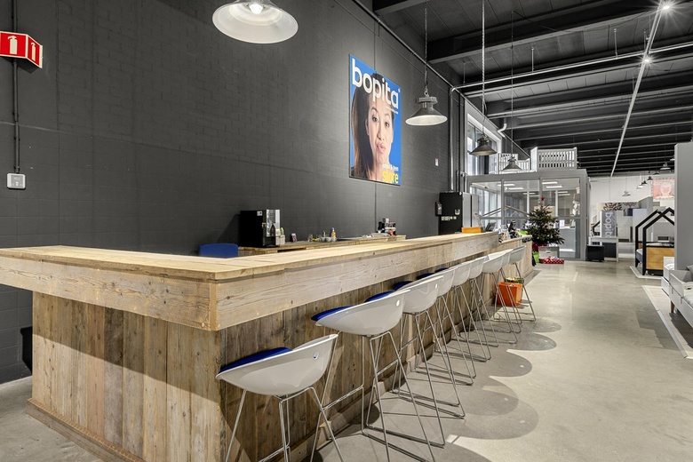 BedrijfsruimteaanIndustrieweg Oost 7<br/> inElst