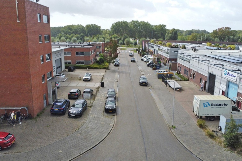 BedrijfsruimteaanHet Tasveld 9<br/> inHendrik-Ido-Ambacht