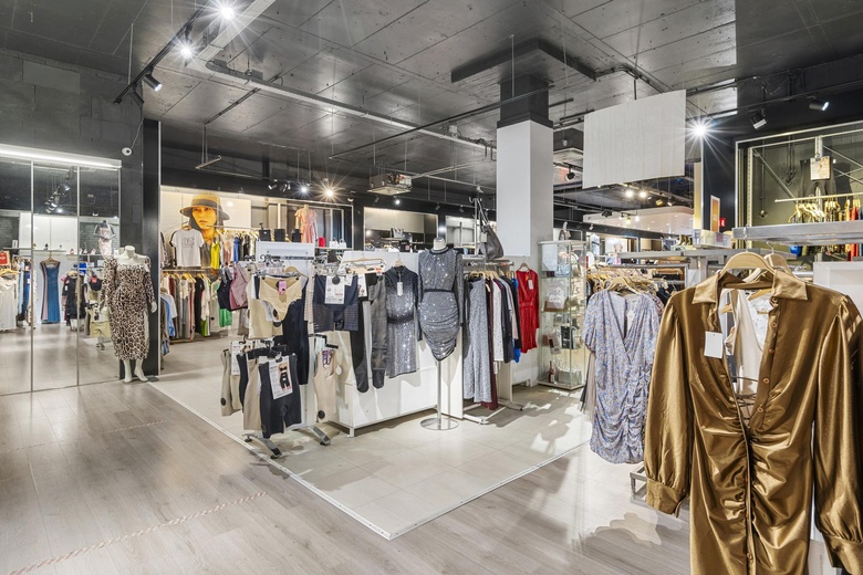 WinkelruimteaanRijnstraat 48<br/> inArnhem WinkelruimteaanRijnstraat 48<br/> inArnhem