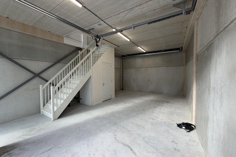 BedrijfsruimteaanAfmijnstraat 75<br/> inAmstelveen BedrijfsruimteaanAfmijnstraat 75<br/> inAmstelveen