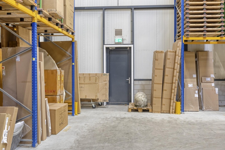 BedrijfsruimteaanKlompenmakerstraat 21<br/> inNaaldwijk