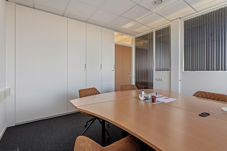 KantoorruimteaanRingdijk 466 G<br/> inZwijndrecht KantoorruimteaanRingdijk 466 G<br/> inZwijndrecht