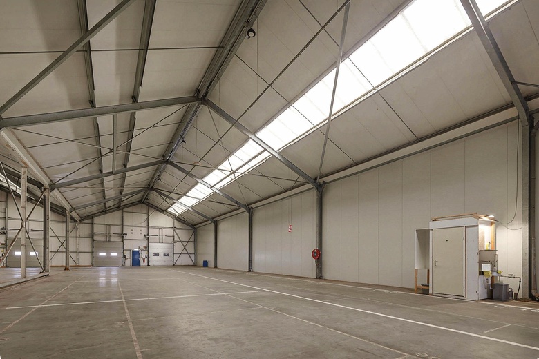 BedrijfsruimteaanPoelweg 12<br/> inDe Kwakel