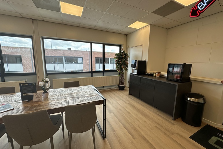 KantoorruimteaanDe Stuwdam 25<br/> inAmersfoort KantoorruimteaanDe Stuwdam 25<br/> inAmersfoort