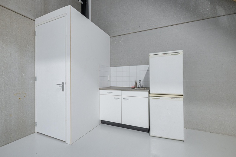 BedrijfsruimteaanBraillestraat 87<br/> inBerkel en Rodenrijs