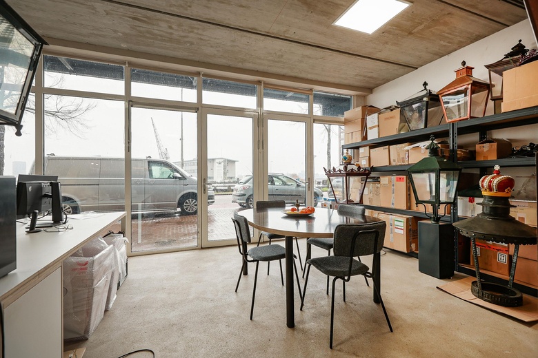 BedrijfsruimteaanDanzigerkade 3 C<br/> inAmsterdam