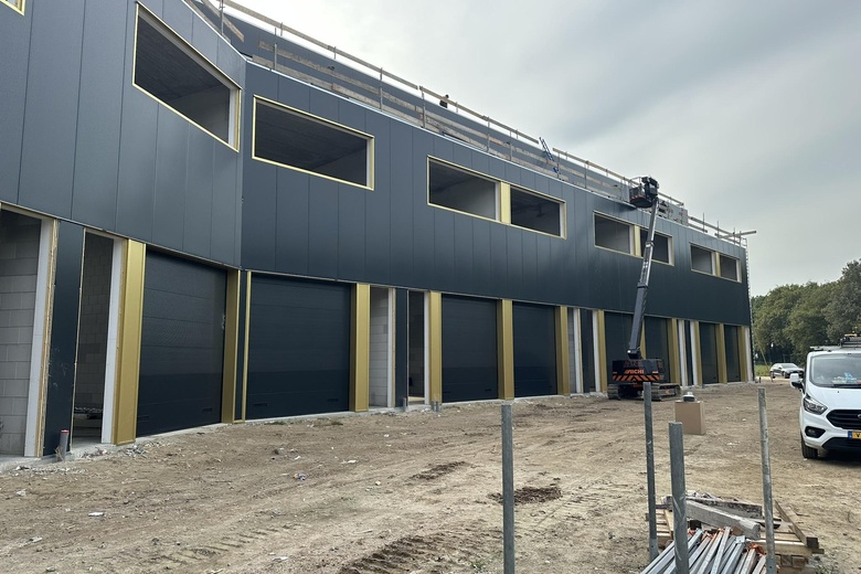 BedrijfsruimteaanDijkleger 1 g<br/> inVianen BedrijfsruimteaanDijkleger 1 g<br/> inVianen