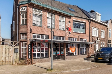 Bekijk foto 2 van Achterkerkstraat 22 Bekijk foto 2 van Achterkerkstraat 22