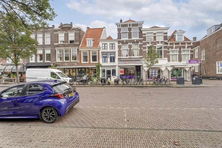WinkelruimteaanDoezastraat 28<br/> inLeiden WinkelruimteaanDoezastraat 28<br/> inLeiden