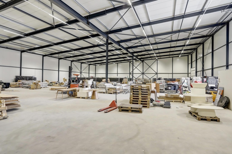 BedrijfsruimteaanFahrenheitstraat 7<br/> inHarlingen BedrijfsruimteaanFahrenheitstraat 7<br/> inHarlingen
