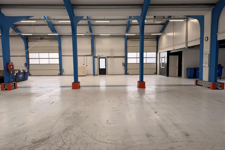 BedrijfsruimteaanIndustrieweg 14<br/> inMaassluis