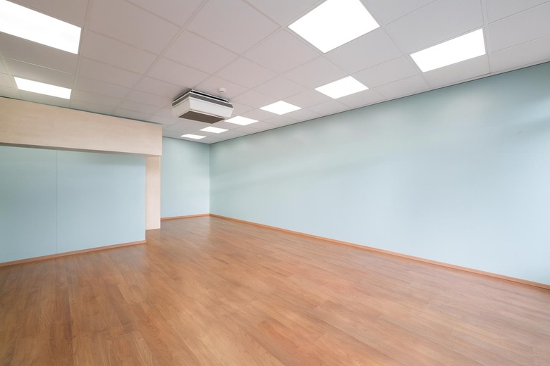 BedrijfsruimteaanForel 2 c<br/> inHellevoetsluis