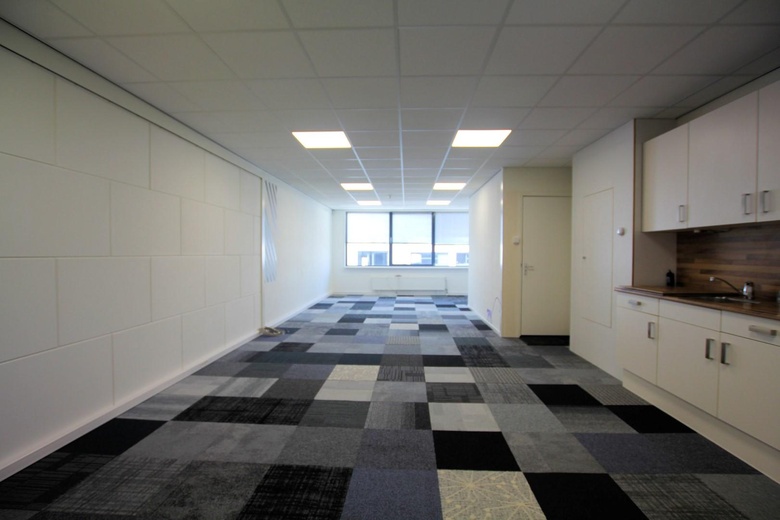 BedrijfsruimteaanNieuwland Parc 12 c<br/> inAlblasserdam