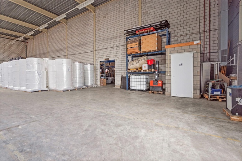 BedrijfsruimteaanKlarenanstelerweg 5 A<br/> inKerkrade BedrijfsruimteaanKlarenanstelerweg 5 A<br/> inKerkrade