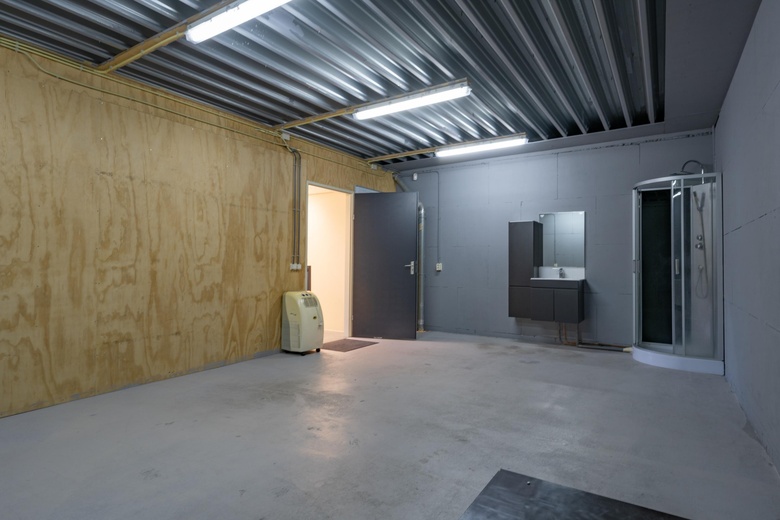 BedrijfsruimteaanXenonstraat 61<br/> inAlmere