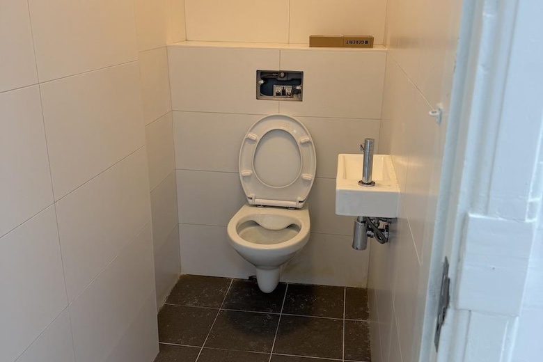 WinkelruimteaanLange Beestenmarkt 84<br/> inDen Haag