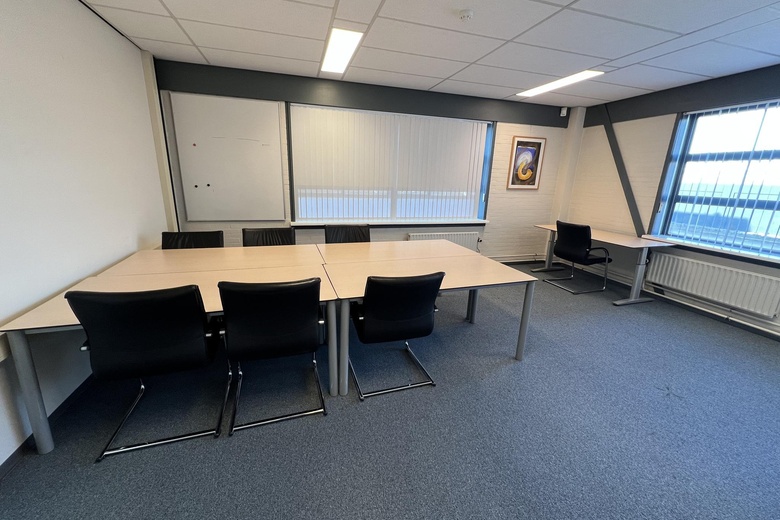 KantoorruimteaanGrote Tocht 102<br/> inZaandam KantoorruimteaanGrote Tocht 102<br/> inZaandam