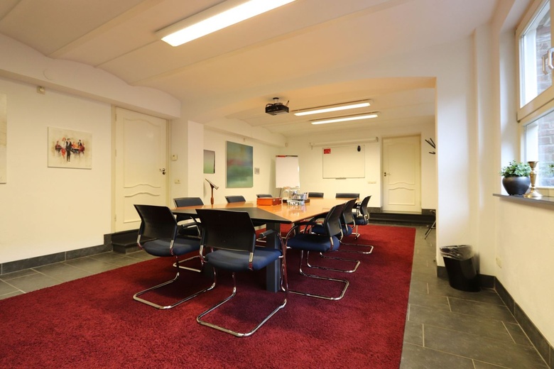 BedrijfsruimteaanEindstraat 18 -54<br/> inVenray