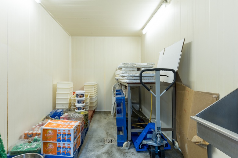 BedrijfsruimteaanAnsjovisweg 10<br/> inBunschoten BedrijfsruimteaanAnsjovisweg 10<br/> inBunschoten